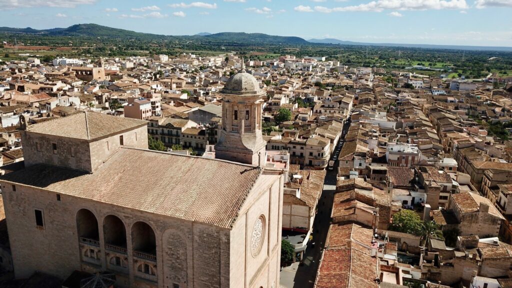 Luftaufnahme Llucmajor Kirche San Miguel